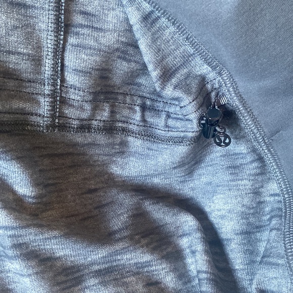 Lululemon Jacket - Picture 2 of 4